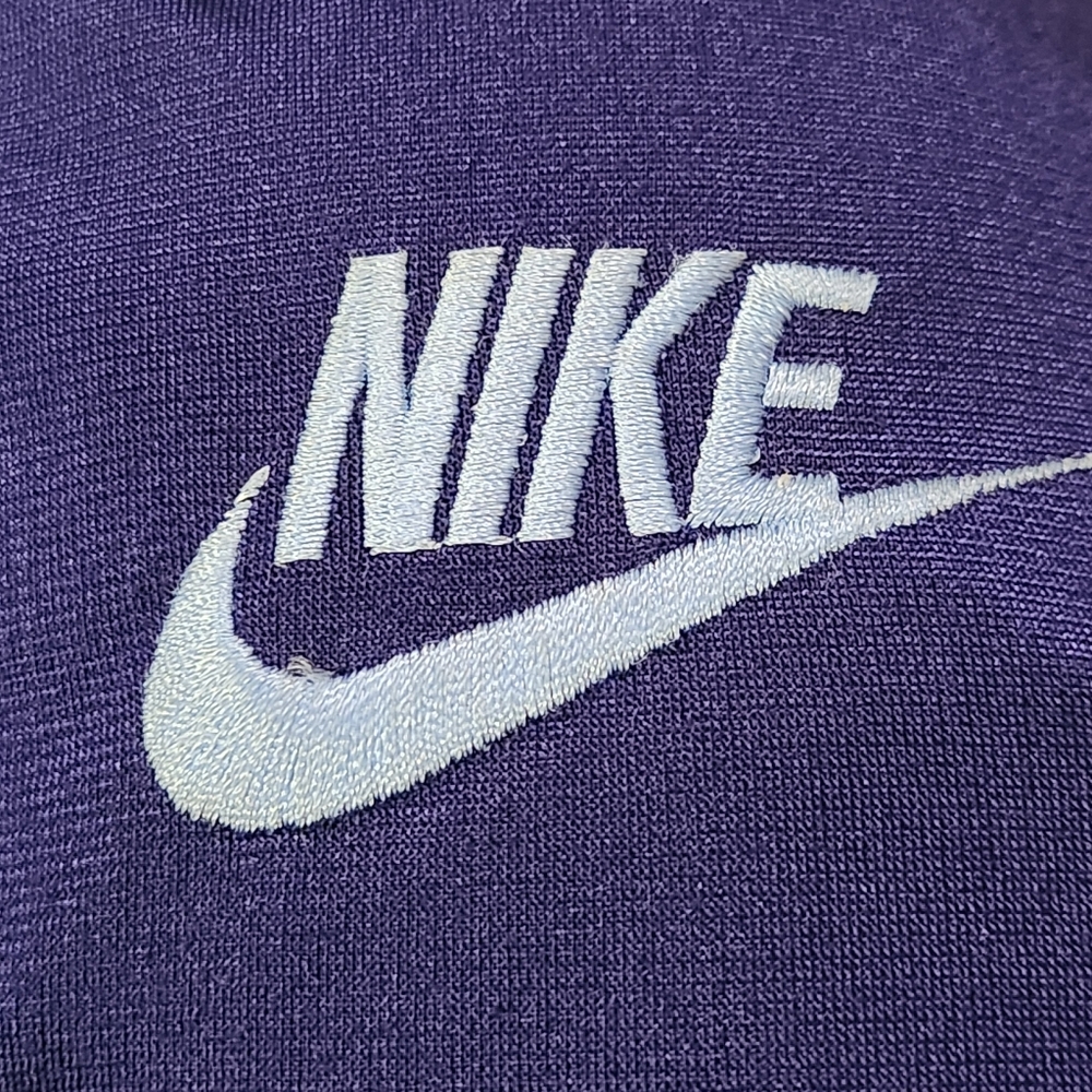 VTG Nike full zip track jacket Size L Color Navy with light blue accent - Picture 9 of 10
